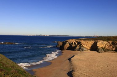 Güneybatı Alentejo ve Vicentine Coast Natural Park, Portekiz 'in güneybatısında yer alan doğal bir parktır..