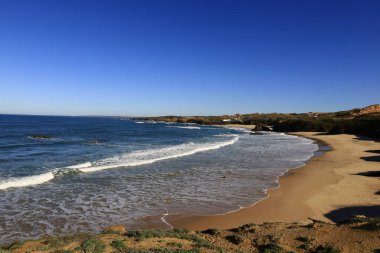 Güneybatı Alentejo ve Vicentine Coast Natural Park, Portekiz 'in güneybatısında yer alan doğal bir parktır..