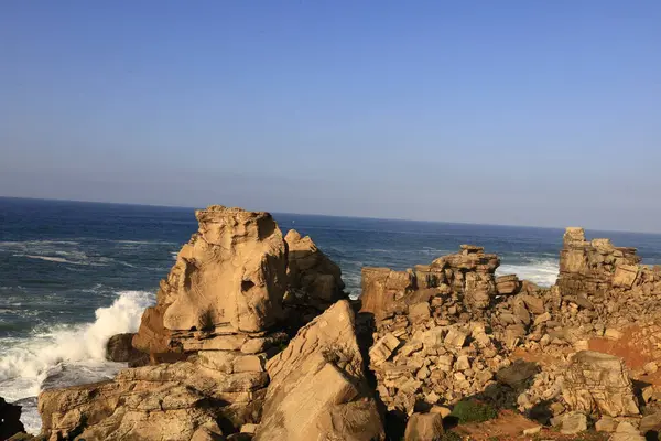 Portekiz 'in batı kıyısındaki Alentejo bölgesine bakın.