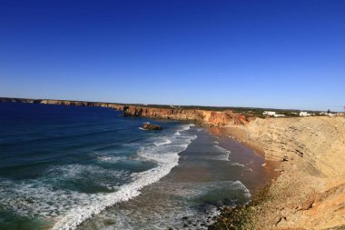 Ponta da Piedade, Portekiz 'in Algarve bölgesinde Lagos kasabasının kıyı şeridi boyunca bir grup kaya oluşumunun yer aldığı bir burundur.