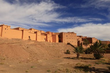Ouarzazate, Fas 'ın orta kesiminde, Draa-Tafilalet bölgesinde, Ouarzazate ilinin merkezi kent..