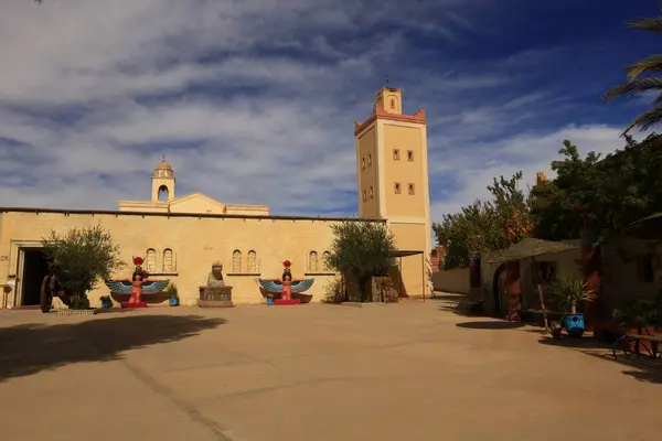 The Cinema Museum of Ouarzazate opened its doors on July 30, 2007 , it is located opposite the Kasbah of Taourirte in the city of ouarzazate in Morocco