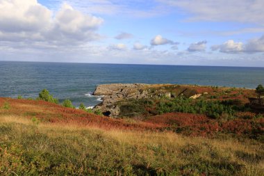 Sonabia İspanya 'nın Cantabria özerk bölgesinde yer almaktadır.