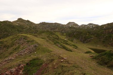 Somiedo Doğal Parkı, İspanya 'nın kuzeyindeki Asturias Prensliği' nde Cantabrian Dağları 'nın orta kesiminde korunan bir alandır.