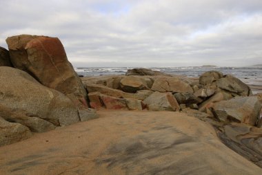 Portekiz 'in kuzeybatısındaki Toledo plajına bakın.