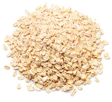 Yuvarlanmış yulaf ya da yulaf lapası beyaz arka planda izole edilmiş. Üst görünüm.