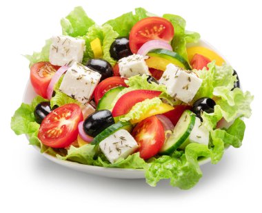 Yunan salatası beyaz karın boşluğunda kapanıyor. Dosya kırpma yolu içeriyor. Düz ya da üst görünüm.