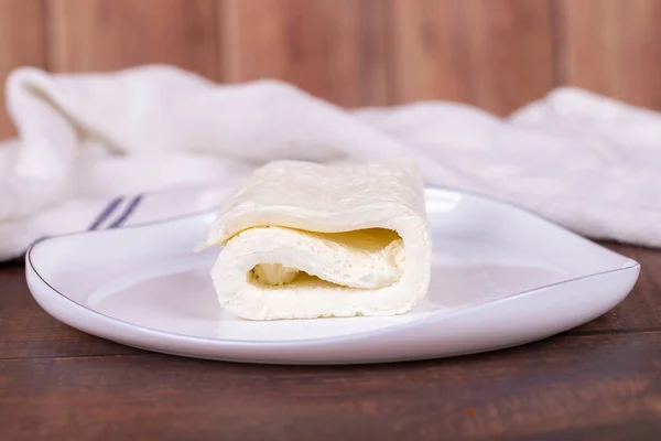 Clotted Crème Houten Ondergrond Clotted Cream Boterroom Voor Turks Ontbijt — Stockfoto
