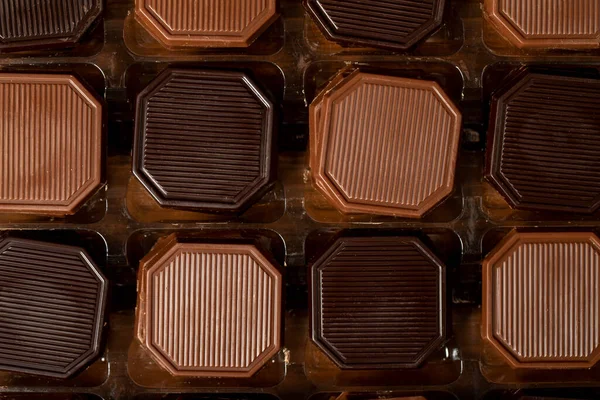 Chocolate Madlen Chocolate Lechoso Amargo Forma Cuadrada Regalo Celebración Cerca — Foto de Stock