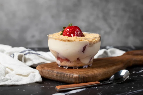 Strawberry Magnolia Magnolia Dessert Bowl Cream Strawberry Close — Stock Photo, Image