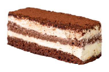 Beyaz arka planda izole edilmiş tiramisu keki. İtalyan yemek kültürü. Pastane tatlıları. Kapat.