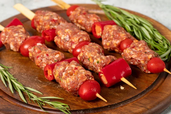 Kebab Vegetables Minced Meat Shish Kebab Raw Minced Meat Pepper — Stock Photo, Image