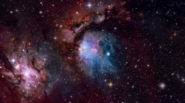 Derin uzayda yıldız alanlarında uçmak