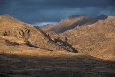 Ermenistan 'ın dağlarındaki manzara