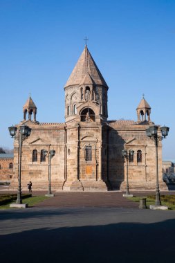 Etchmiadzin şehrindeki ana katedral, dünyanın en eski kiliselerinden biri. MS 4. yüzyılın başlarında.