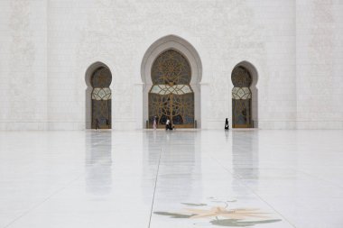 Şeyh Zayed Camii, Büyük Cami, Abu Dabi - 18 Mart 2024: