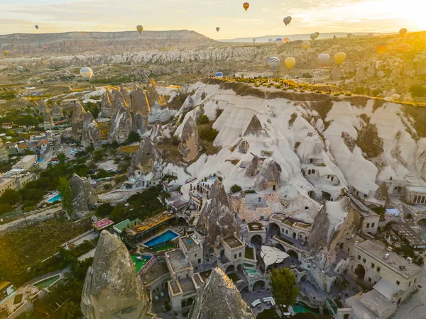 Mix Stunning Rock Formations Caves Modern Town Cappadocia Turkish Hot — Stock Photo, Image