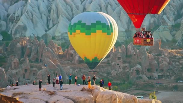 2022 Cappadocia Turecko Nádherný Výhled Létající Vzdušné Balónky Nad Cappadocia — Stock video