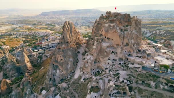 Birds Eye Video Cappadocia Rocky Landscape Mountains Settlement High Quality — Stock Video