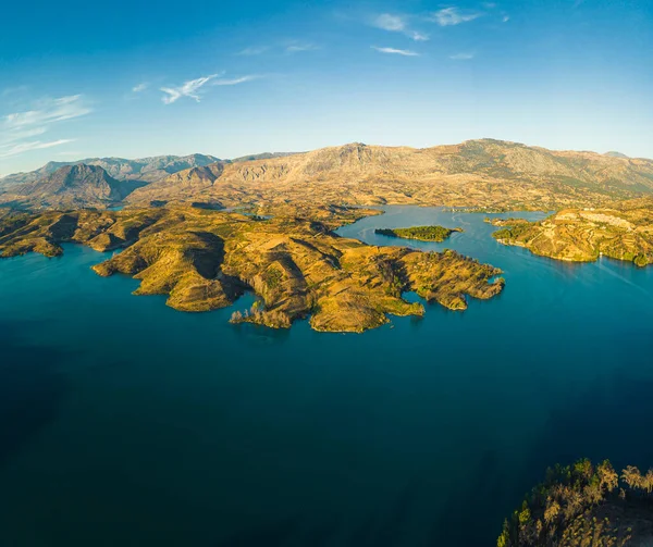 stock image Drone panoramic view of Oymapinar dam green lake, water reservoir. Huge mountain cliffs around, and curvy roads on them. The landscape of Green canyon, Manavgat, Antalya, Turkey. High quality photo