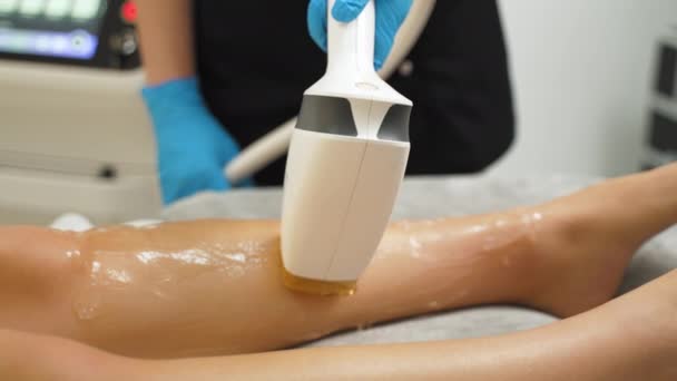 Spa Beauty Salons Treatment Laser Hair Removal Legs Unrecognizable Caucasian — Stock Video