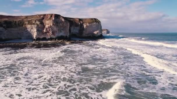 イギリス東海岸 フラムボローヘッド ドローン映像 高品質4K映像 — ストック動画