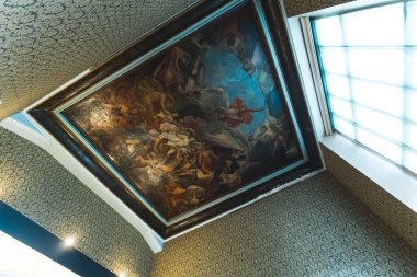 02.28.2023. Nottingham, Birleşik Krallık. Nottingham, İngiltere 'de Wollaton Hall' da muhteşem bir tablonun tavan görüntüsü. Yüksek kalite fotoğraf