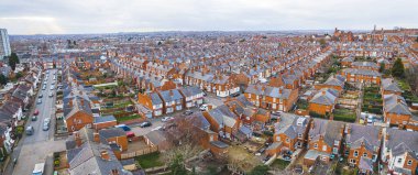 Nottingham 'daki Wollaton bölgesinin hava manzarası, İngiltere' de aynı dış görünüşe sahip evler. Yüksek kalite fotoğraf