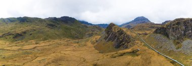 Snowdonia Ulusal Parkı 'ndaki Galler Vadisi' nin dramatik manzarası, Clody Day, Galler. Yüksek kalite fotoğraf