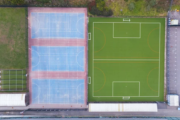 Vista Aérea Sobre Uma Instalação Desportiva Campo Futebol Verde Foto — Fotografia de Stock
