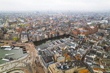 Amsterdam ufuk çizgisi manzarası, yukarıdan manzara. Yüksek kalite fotoğraf