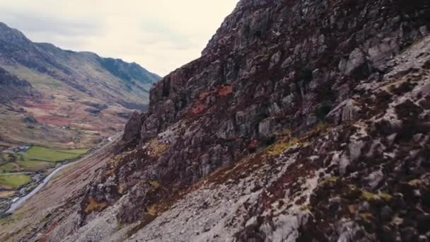Εθνικό Πάρκο Snowdonia Καλύπτει Τμήματα Των Κομητειών Gwynedd Και Conwy — Αρχείο Βίντεο
