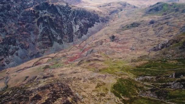 Scenic Drone Shot Clouds Snowdonia Wales Velká Británie Vysoce Kvalitní — Stock video