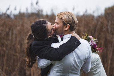 Gelin ve damat düğün fotoğrafçılığı. Yüksek kalite fotoğraf