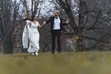 Gelin ve damat düğün fotoğrafçılığı. Yüksek kalite fotoğraf