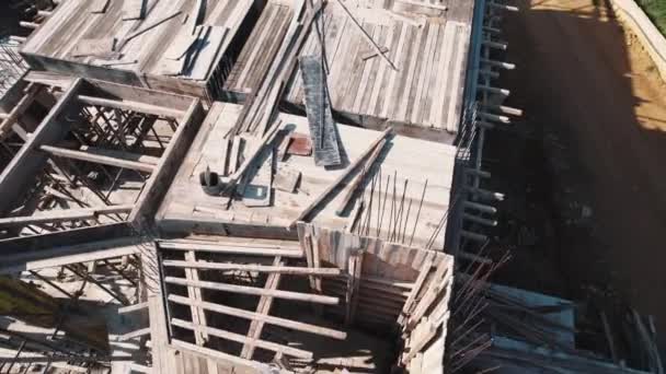 建設中のホテルの空中ビュー クレタ島の新ホテル建設現場 建設と建物のコンセプト 高品質の4K映像 — ストック動画