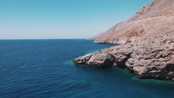 Güney Girit Kıyıları Sularla Çevrili Atışı Yunanistan Yüksek Kalite Görüntü — Stok video
