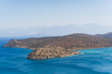 Güzel Yunanistan manzaraları - Spinalonga adasının manzarası. Girit. Yüksek kalite fotoğraf
