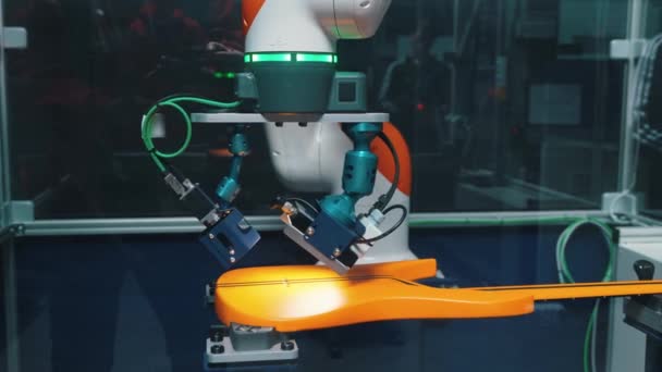 Checking Guitar Robot Arm Working Yellow Modern Guitar Factory High — Stock Video