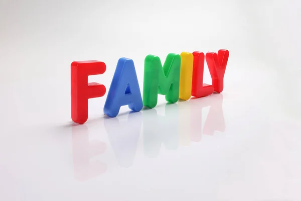 Rosso Verde Blu Giallo Plastica Giocattolo Capitale Lettera Alfabeto Famiglia — Foto Stock