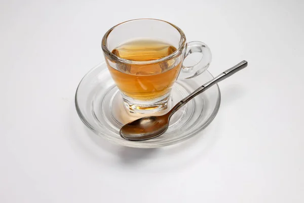 Heißer Tee Transparenter Glasuntertasse Auf Weißem Hintergrund — Stockfoto