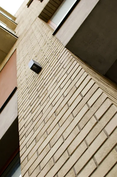 Detalhes Arquitetônicos Moderno Edifício Tijolos — Fotografia de Stock