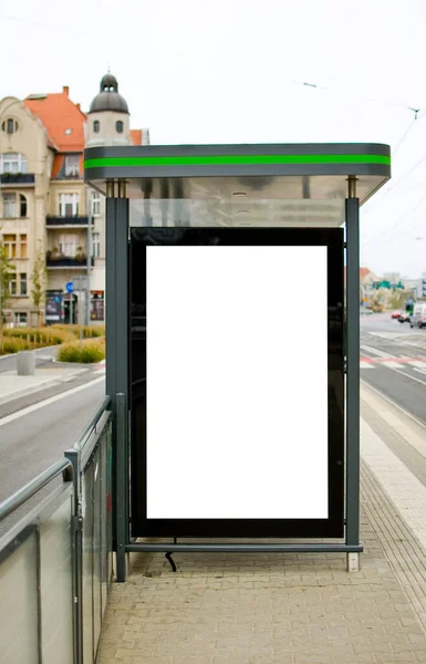 电车车站的户外广告牌 — 图库照片