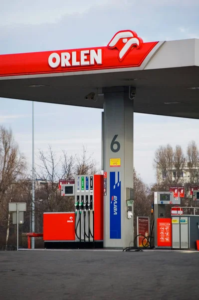 ポーランド ポズナン2023年1月 ポリッシュガソリン会社オーレンの看板 — ストック写真