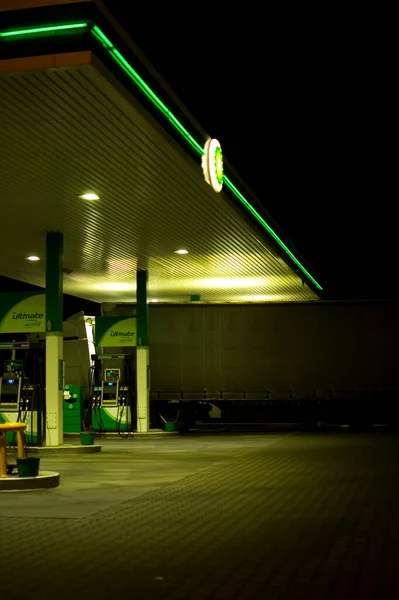 Poznan Polônia Janeiro 2023 Sinal Posto Gasolina Exibido Fora — Fotografia de Stock
