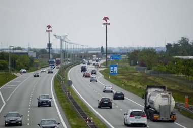 Tulce, Polonya - Mayıs 2022 - Polonya A2 otoyolu.