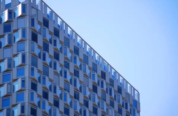Viyana, Avusturya - 30 Temmuz 2024: Viyana 'da Bölge Yaşam Apartmanı.