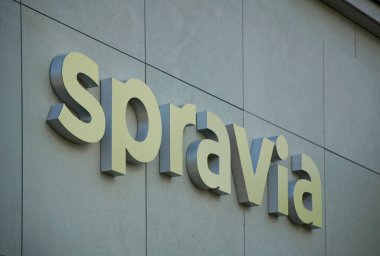 Poznan, Polonya - 24 Haziran 2023: Spravia geliştirme şirketi logosu.