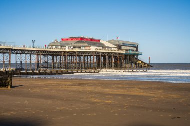 Cromer, Norfolk, İngiltere - 19 Kasım 2022: Cromer İskelesi
