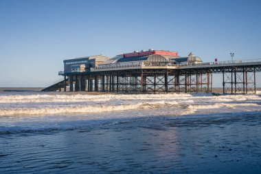 Cromer, Norfolk, İngiltere - 19 Kasım 2022: Cromer İskelesi